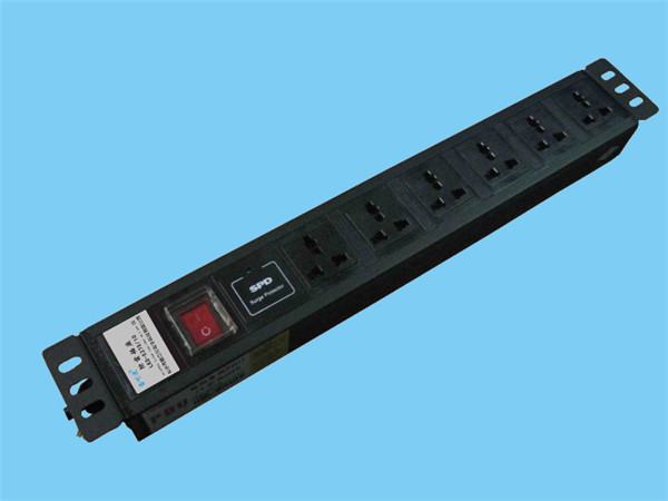 防雷插座（機(jī)架式6口、10A、1.5U）